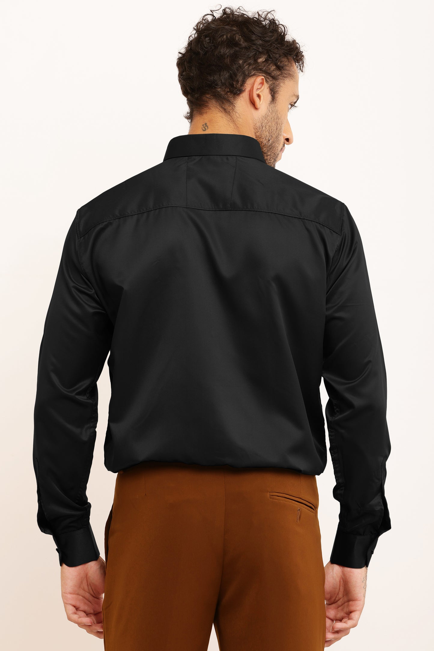 Charliefits slimfit Black Satin Shirt