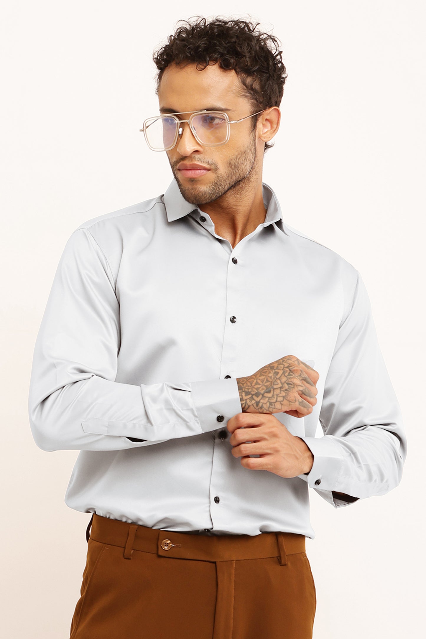 Chaliefits slimfit Satin Shirt