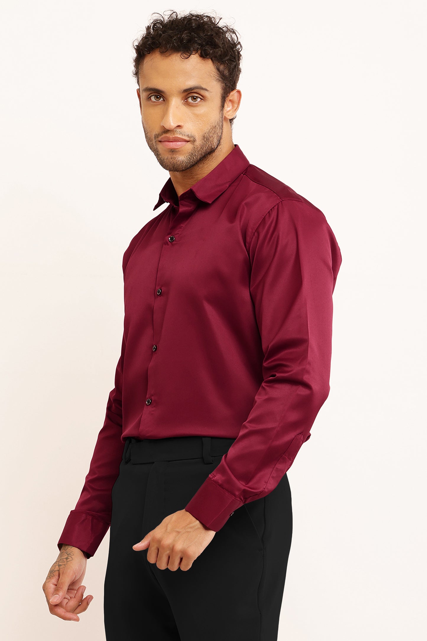 Charliefits slimfit Maroon shirt